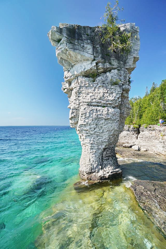 Parks Canada, Fathom Five, shipwrecks, Tobermory, sailing, glass bottom boat, Bruce Peninsula