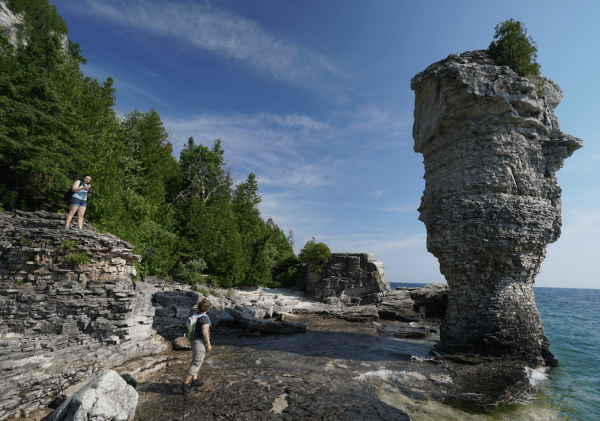 Flowerpot Island, Bruce Peninsula, Glass bottom boat, cruise, tour, Tobermory, shipwrecks, fathom five